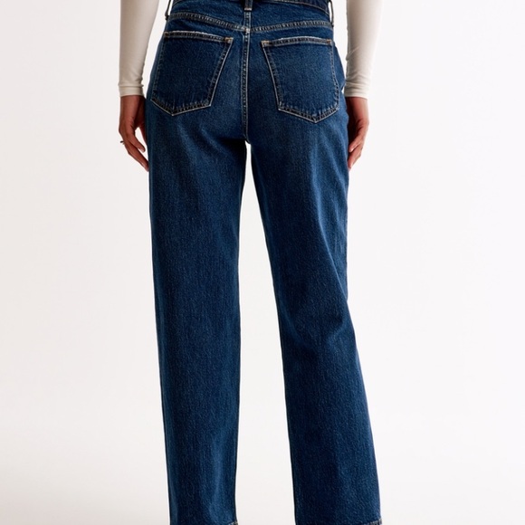 ABERCROMBIE Curve Love High Rise Vintage Jeans - Picture 6 of 10